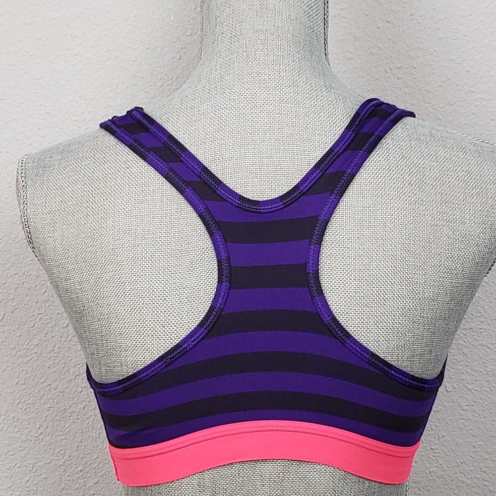 Nike Dri-fit sports bra striped size small - Picture 3 of 7